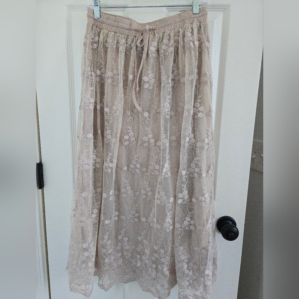 Floral Lace Maxi Skirt in Taupe with Drawstring Waist, Sz. 8, Neutral, Spring